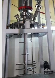 راکتور آزمایشگاهی همزن دار